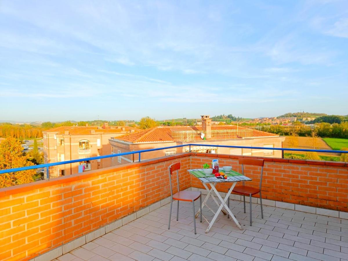 Siena Con Splendido Terrazzo Apartment